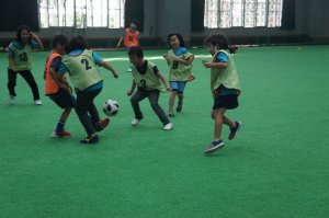 沖縄県名護市でキッズサッカー行っています。