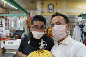 名護市公設市場　山城野菜・青果