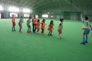 沖縄県名護市でキッズサッカー行っています。